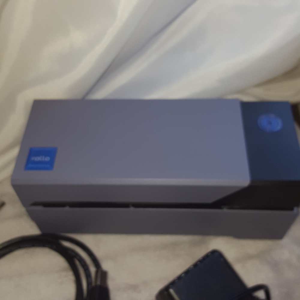 Rollo Thermal label printer 🎉Host Pick🎉 - Picture 5 of 10